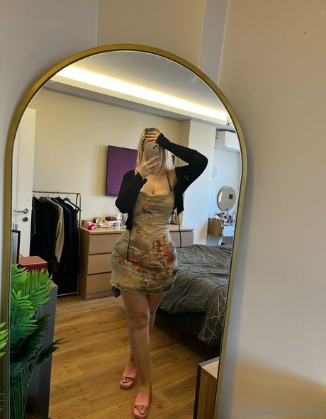bunnynadja ホットなモデル 写真