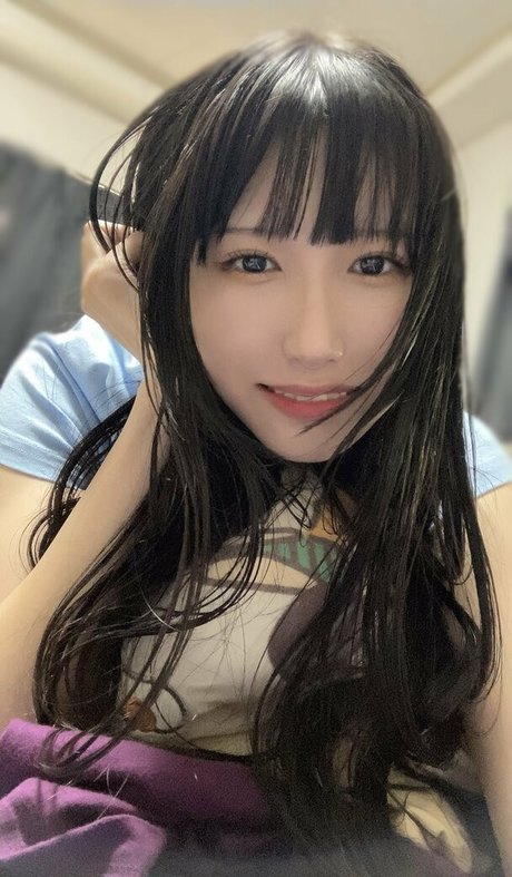 Karazu karazu ポルノモデル 写真