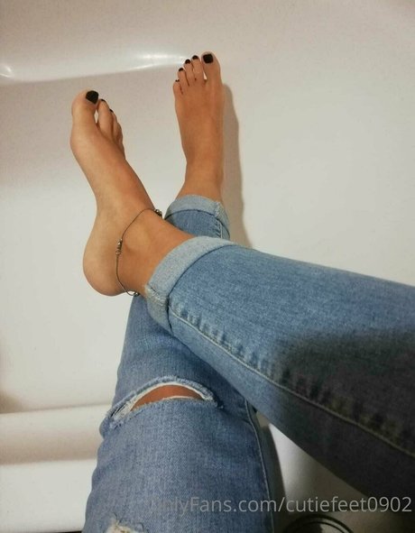 cutiefeet0902 ポルノスター 可愛い 写真
