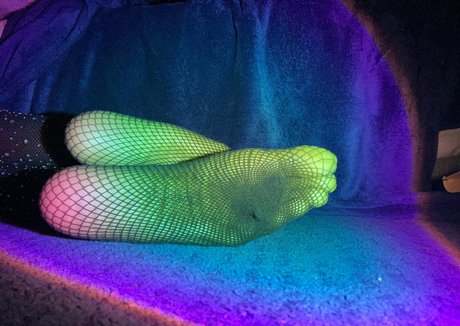 chocolatefeetbabe 美しいモデル 写真