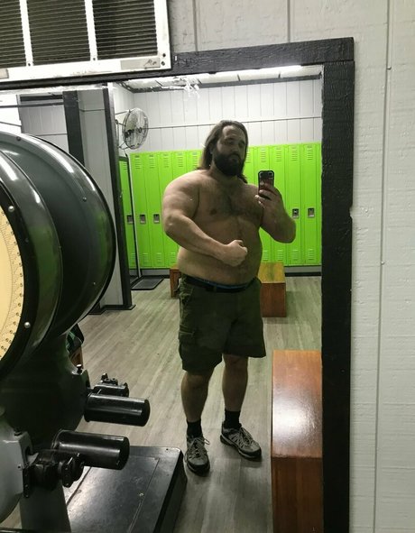 beefyrog HDポルノスター 写真