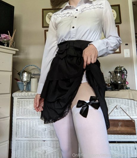 littlepaganprincess ポルノスター ヌード 写真