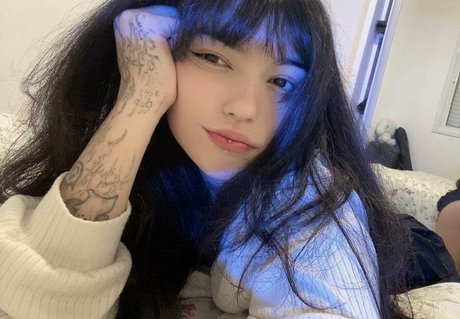 Lara Linx セクシー女優 写真