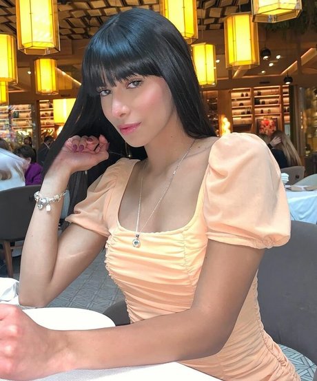 Gabrielle M セックスモデル 画像
