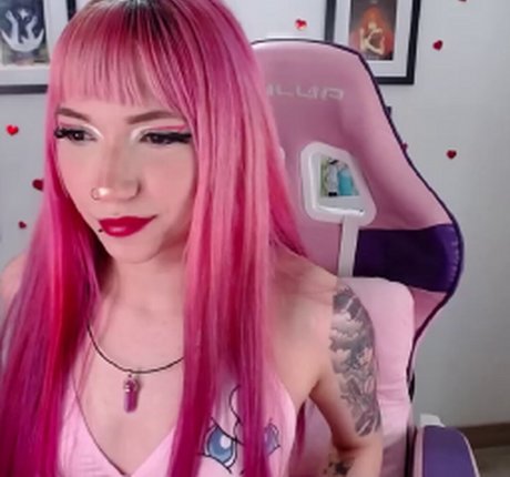 Recurbate S 可愛い女優 写真