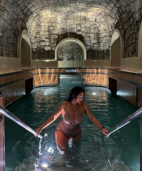 Moon Seo byul トップポルノスター 写真
