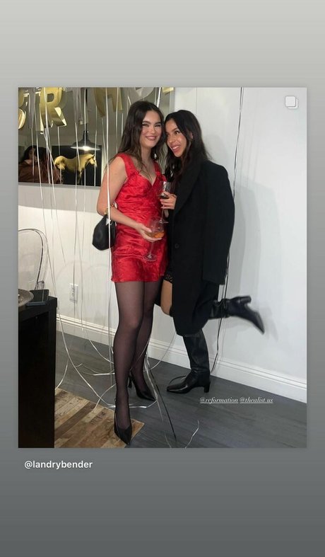 Izabella Alvarez セクシーなポルノスター アーカイブ