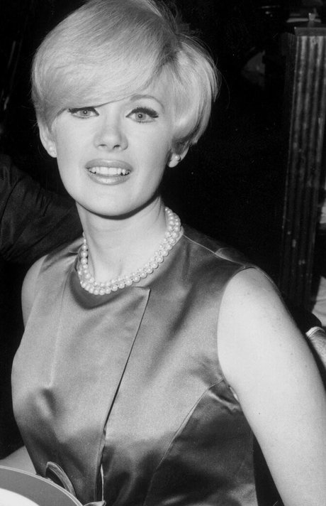Connie Stevens スターセックス 写真
