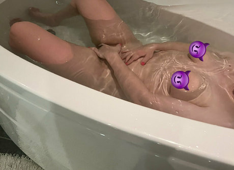 imsandy スター 裸 写真
