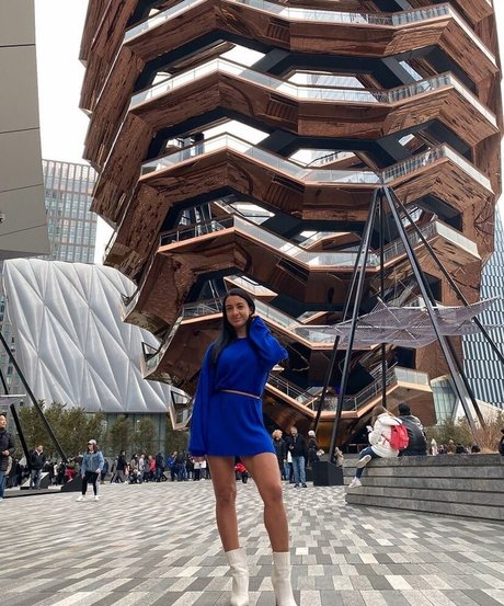 Gabrielle Firrello 高品質のスター アーカイブ
