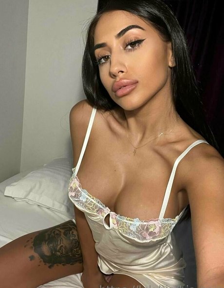 bianoir 女優 画像
