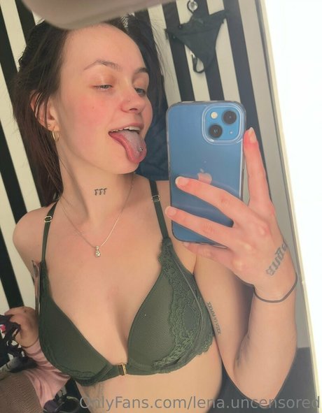 lena uncensored トップスター 画像