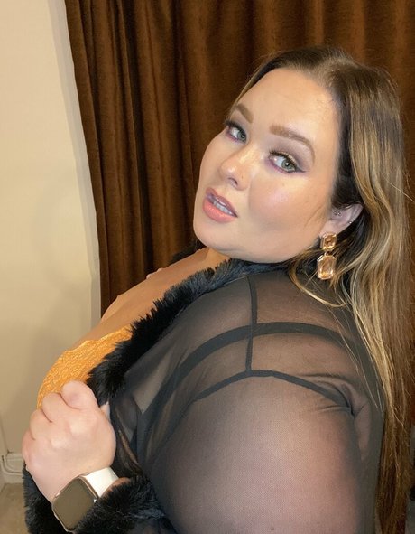 juicylucy505free ホット女優 画像