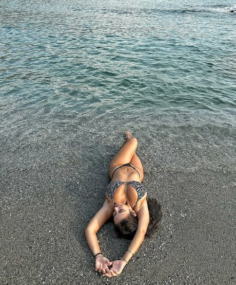 Alessandra Portaluppi 素敵なモデル 写真