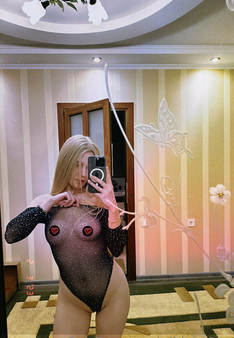 wild catxxx トップ女優 写真