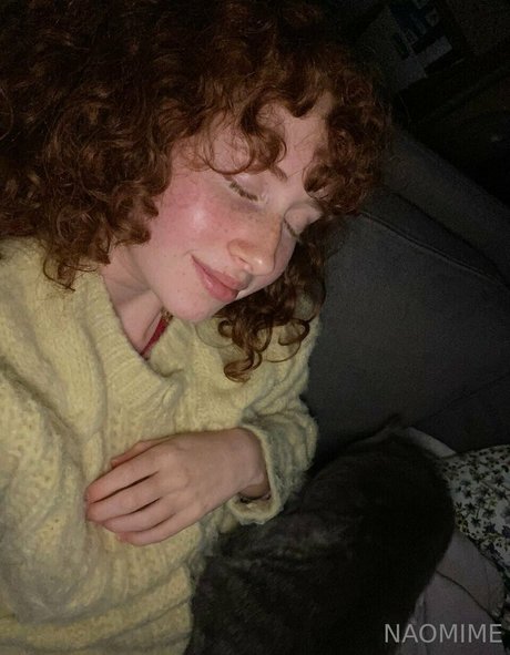 naomime ヌードスター 写真