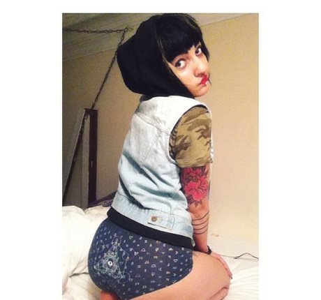 Noorann Matties セクシーモデル 画像