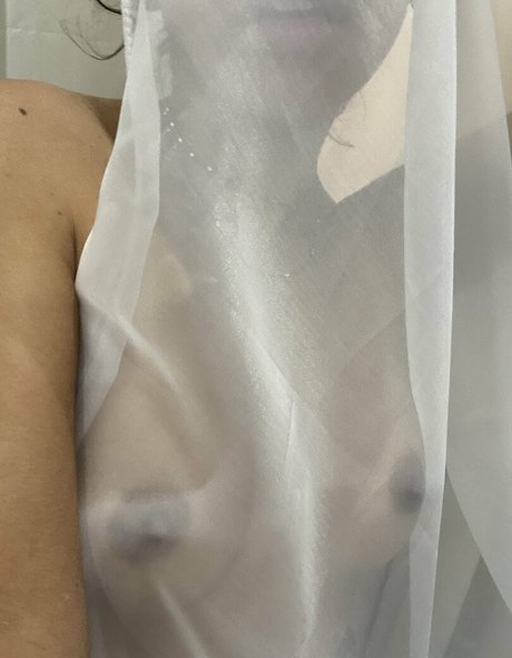 Mavialvc ポルノスター 美しい 写真