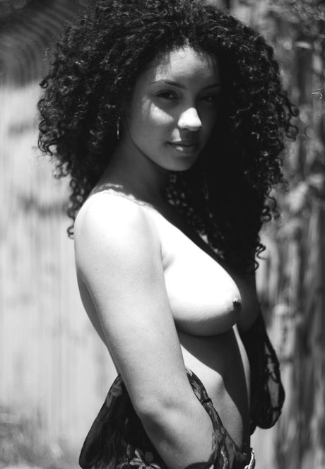 Christina Santini ポルノスター 独占 画像