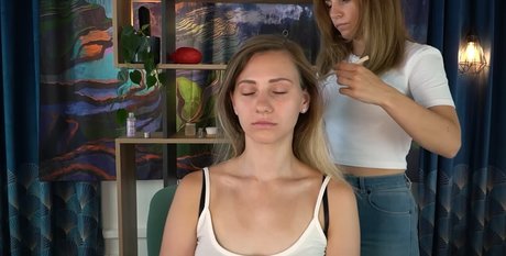 Kewas Asmr ヌードのポルノスター 写真