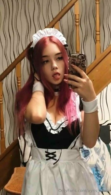 ayris simp ポルノスター エロティック 写真