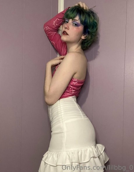 lilbbg 0 ポルノモデル 写真