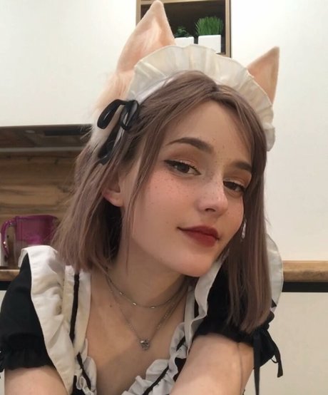 nenormova 裸のスター 写真