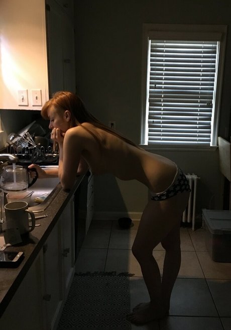 TravelDanielle ポルノスター 裸 画像
