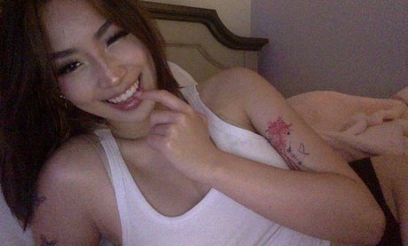 アジアンシャワー OnlyFans ポルノ 写真