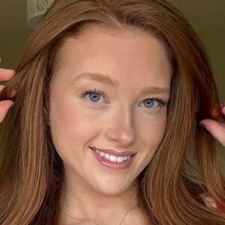 phoebeisginger アートポルノスター 写真