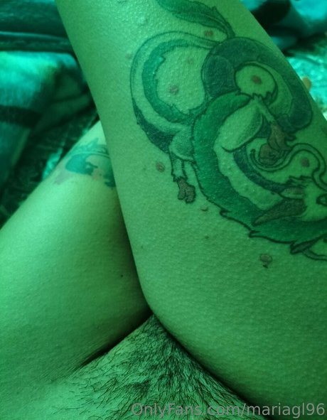 mariagl96 かわいいポルノスター 写真