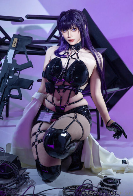 Arisa S トップモデル 写真
