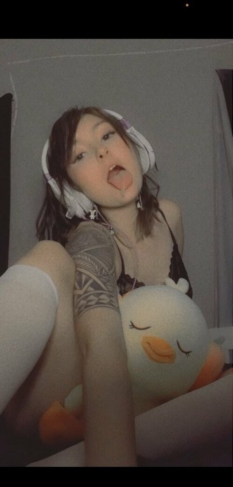 emiliarenblue スターセックス 写真