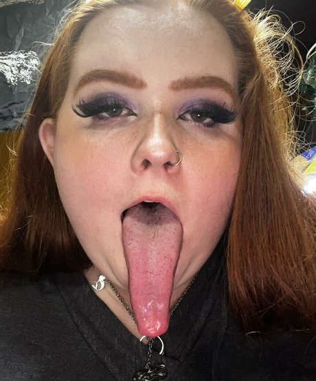 Long Tongue Fetish ポルノスター 素敵 画像