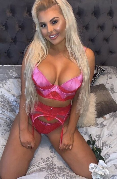 曲線美の筋肉OnlyFans 美しいポルノ ギャラリー