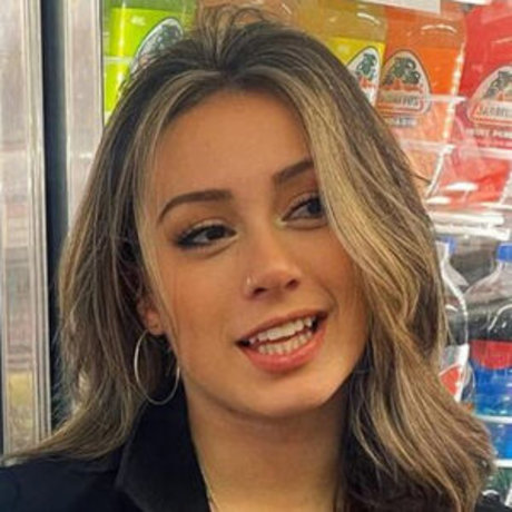 Serena Mello profile image