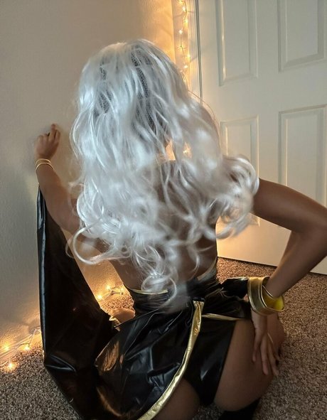 mochaanae ポルノスター トップ 写真