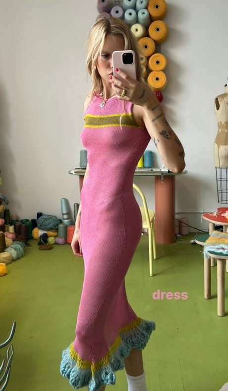 Lindsay Vrckovnik Linmick アートモデル 画像