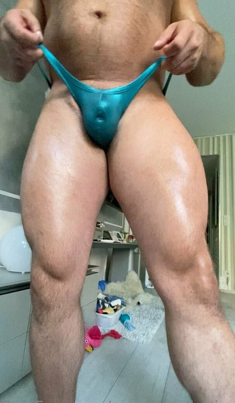 ティーンのおっぱいオンリーファンズ ポルノ 写真