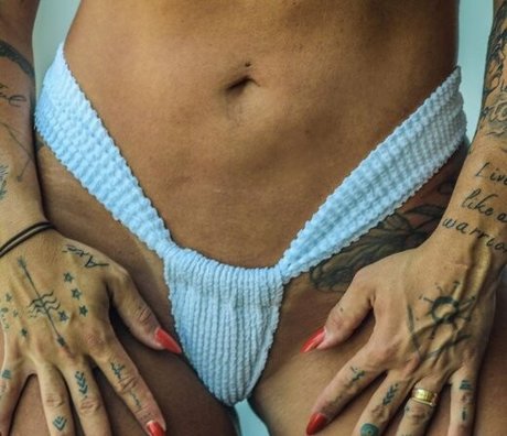 Sue Lasmar HDモデル 写真
