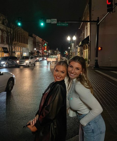 Abbey Wilson ポルノスター パーフェクト 写真