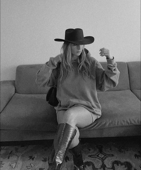 Abbey Wilson ポルノスター ヌード 写真