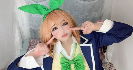 Momo JP Cosplay 最高のポルノスター 写真