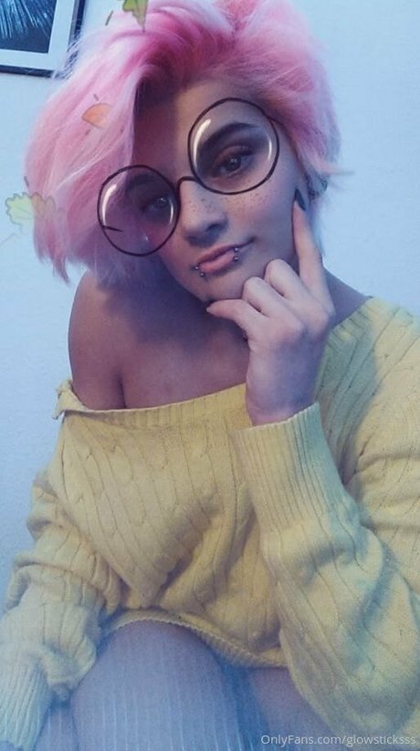 glowsticksss セックス女優 ギャラリー