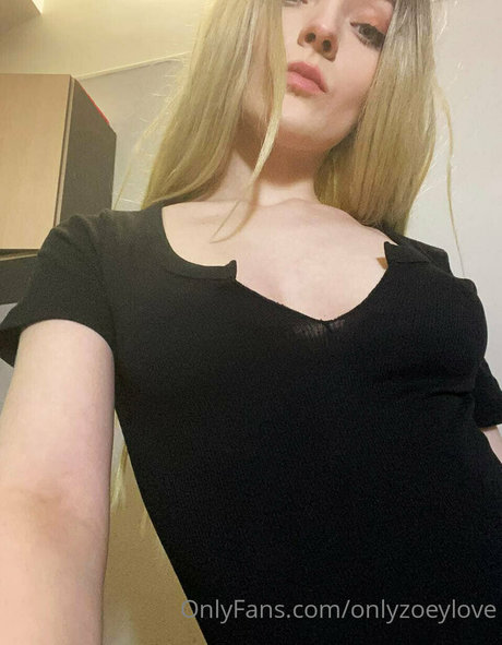 onlyzoeylove profile image