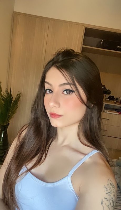 Ingrid Larissa ポルノスター 素敵 ギャラリー