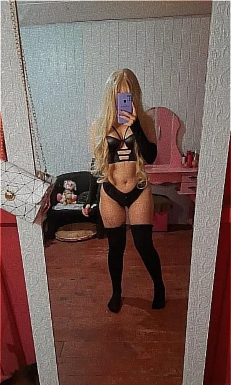 アマチュア3P OnlyFans パーフェクト 写真