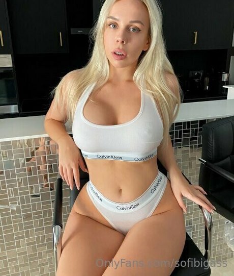 sofibigass ホットスター 画像
