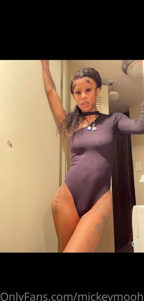 mickeymooh ポルノスター 美しい 写真