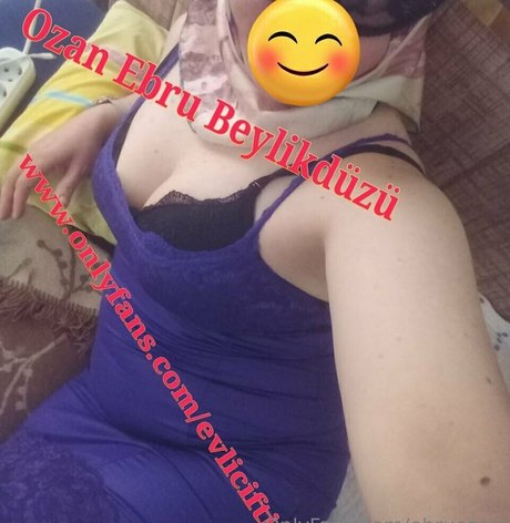 ebruozan ポルノスター xxx 写真